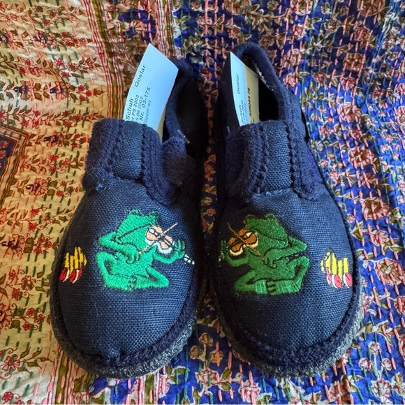 Haflinger Kids Frog Playing Fiddle Slipper Shoes Size 25 / US 7-8 Navy Blue NWT - Picture 1 of 7